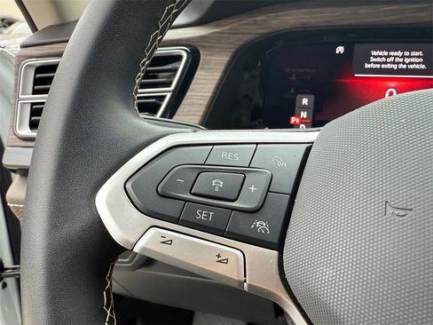 New 2025 Volkswagen Atlas SEL image 26