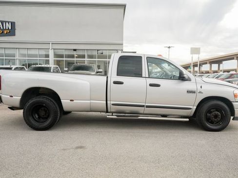 Used 2007 Dodge Ram 3500 Truck SLT w/ Quad Cab Big Horn Value Group image 4