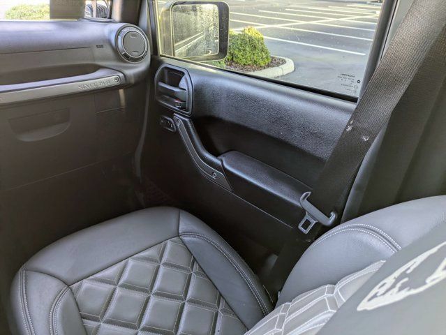 Used 2018 Jeep Wrangler Unlimited Sport S AWD/4WD image 16