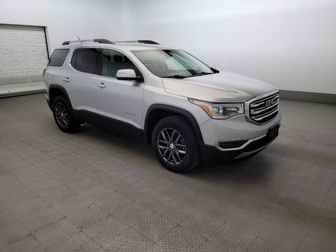 Used 2019 GMC Acadia SLT image 13