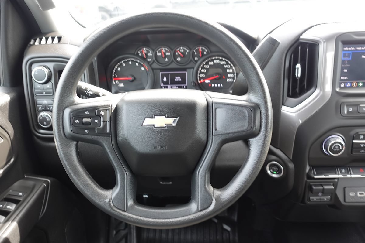Used 2025 Chevrolet Silverado 2500 W/T AWD/4WD image 43