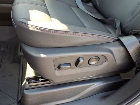 New 2026 Chevrolet Suburban RST AWD/4WD image 8