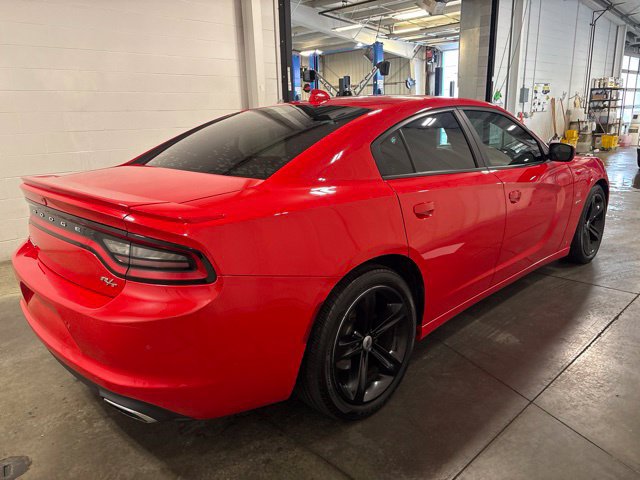 Used 2018 Dodge Charger R/T RWD image 4