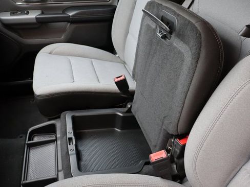 Used 2019 RAM 1500 Big Horn image 25