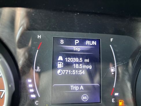 Used 2019 Jeep Compass Latitude w/ Cold Weather Group image 10