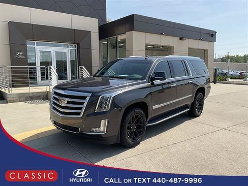 Used 2016 Cadillac Escalade ESV Luxury AWD/4WD image 1