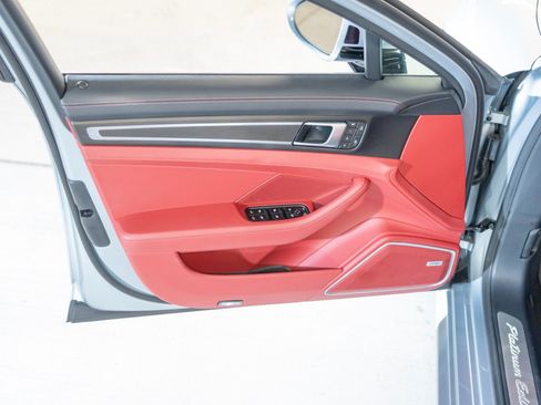 Certified 2023 Porsche Panamera Platinum Edition RWD image 15
