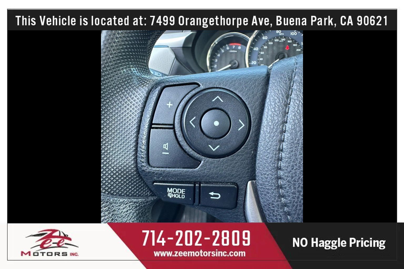 Used 2015 Toyota Corolla LE FWD image 29