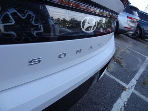 Used 2026 Hyundai Sonata Limited FWD image 7
