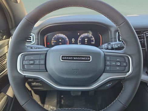 New 2026 Jeep Grand Wagoneer L 4WD image 21