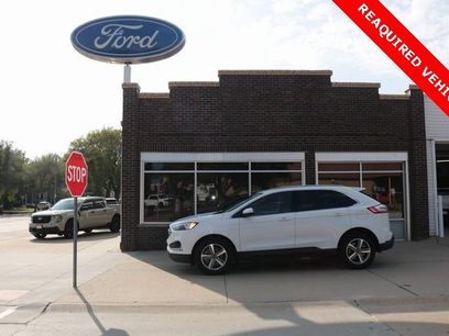Used 2022 Ford Edge SEL w/ Convenience Package