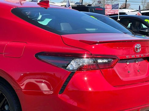 Used 2023 Toyota Camry XSE FWD image 8