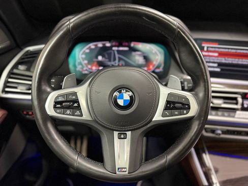 Used 2021 BMW X5 M50i AWD/4WD image 17