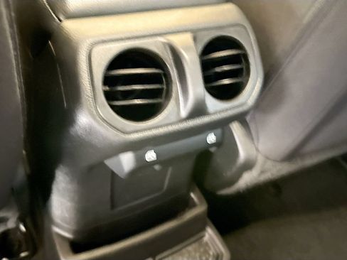 Used 2023 Jeep Wrangler Unlimited w/ Cold Weather Group AWD/4WD image 28