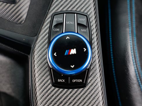 Used 2018 BMW M2 RWD image 47
