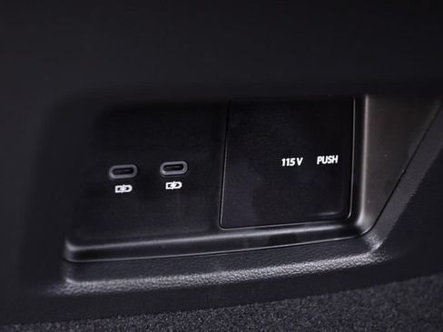 New 2026 Volkswagen Atlas Cross Sport SE AWD/4WD image 24
