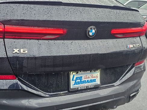 Used 2022 BMW X6 M50i w/ Executive Package image 24