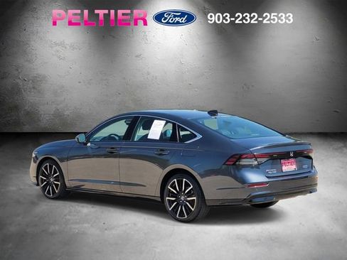 Used 2025 Honda Accord Touring image 7