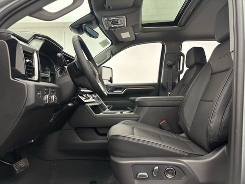 New 2026 GMC Sierra 2500 Denali w/ Denali Reserve Package image 19