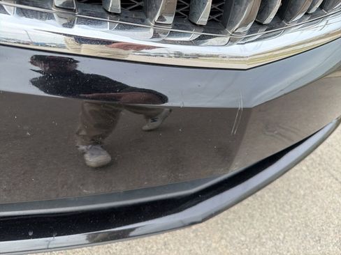 Used 2017 Buick Enclave Premium w/ Experience Buick Package image 16