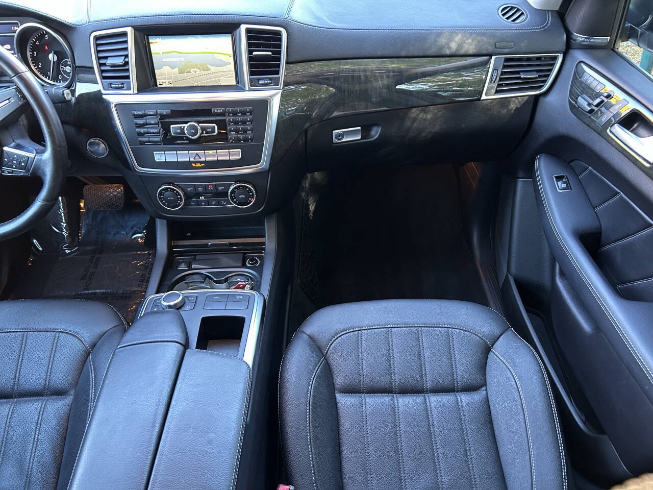 Used 2016 Mercedes-Benz GL 450 4MATIC image 7