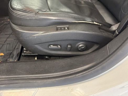 Used 2011 Buick LaCrosse CXS w/ Driver Confidence Package image 15