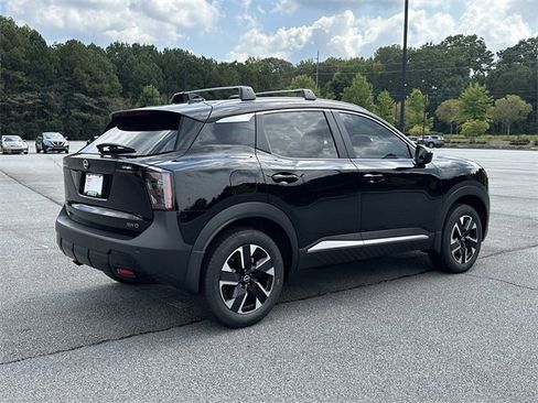 New 2026 Nissan Kicks SV w/ SV Premium Package image 8