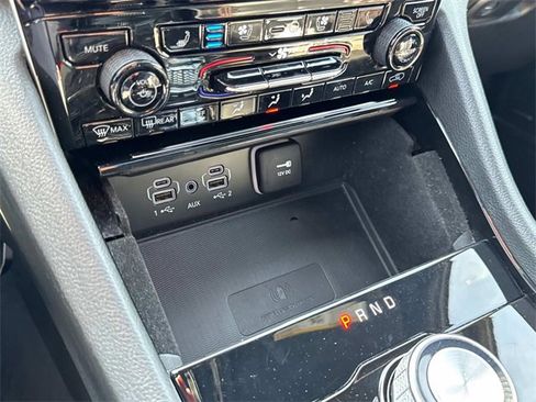 Used 2021 Jeep Grand Cherokee L Summit w/ Advanced Protech Group IV image 28