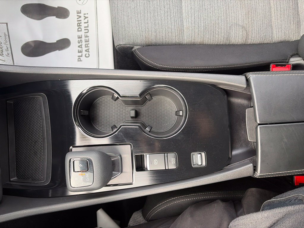 Used 2023 Nissan Rogue SV FWD image 22