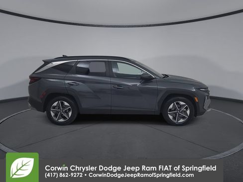 Used 2025 Hyundai Tucson SEL FWD image 17