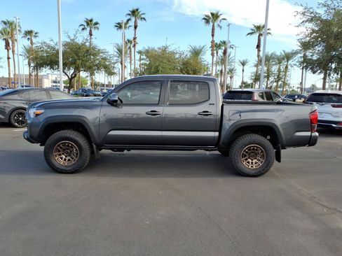 Certified 2023 Toyota Tacoma 4x4 Double Cab w/ Trail Edition image 7