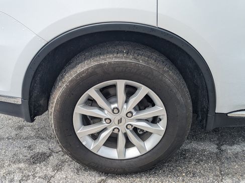 Used 2024 Dodge Durango SXT AWD/4WD image 10