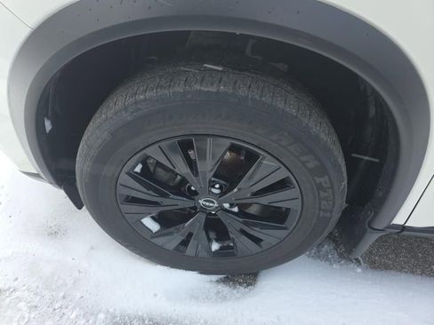 Certified 2023 Nissan Rogue SV w/ SV Premium B Package image 13