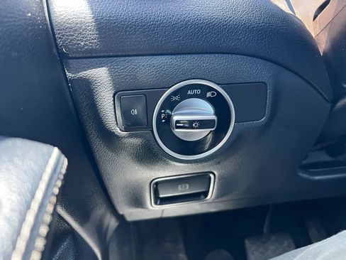 Used 2018 Mercedes-Benz CLA 250 4MATIC image 20