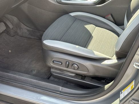 Used 2024 Buick Envista Preferred w/ Convenience I Package image 17