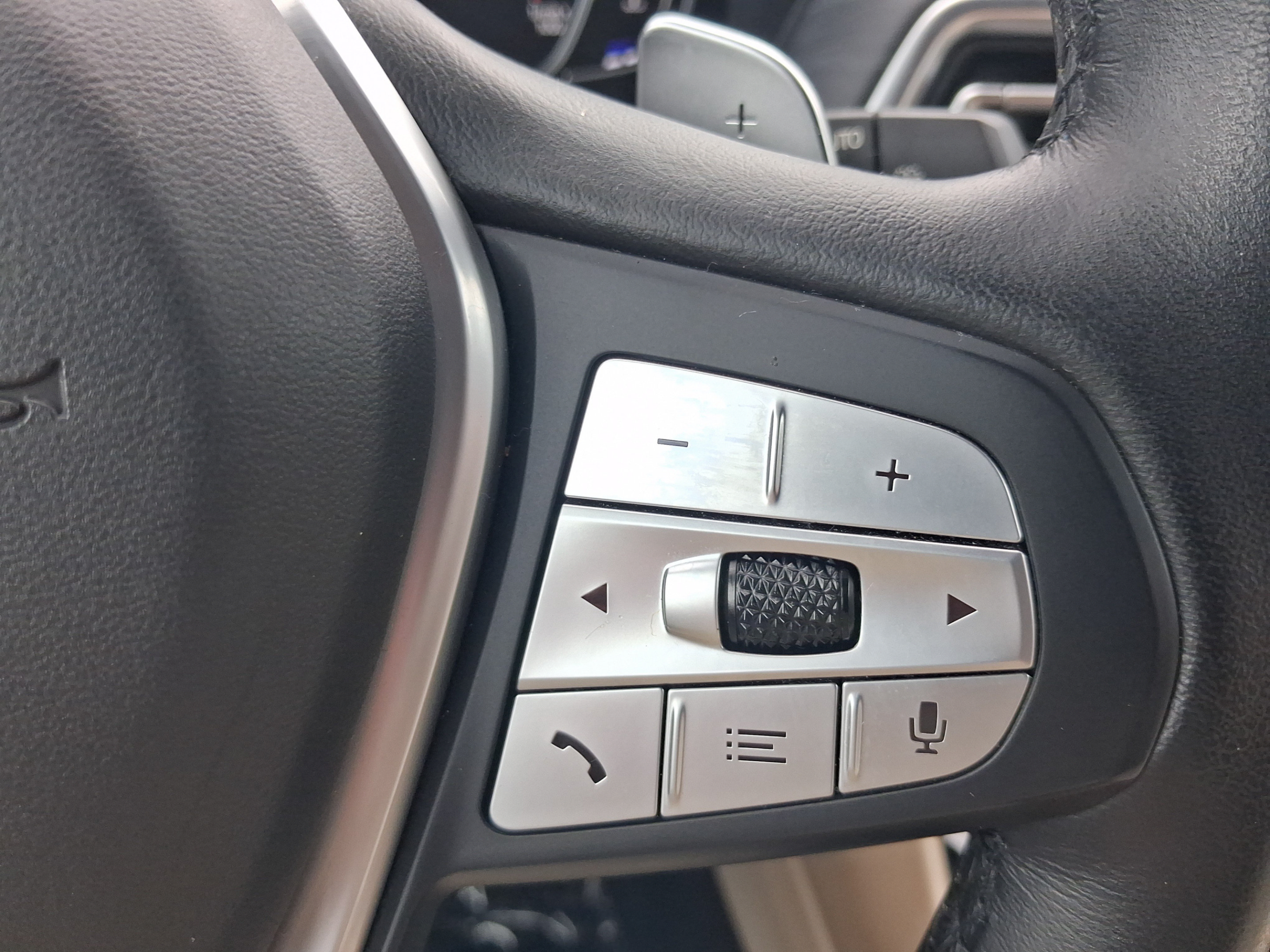 Used 2022 BMW X3 xDrive30i AWD/4WD image 19