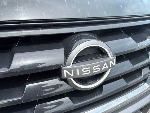 Used 2021 Nissan Armada SV AWD/4WD image 19