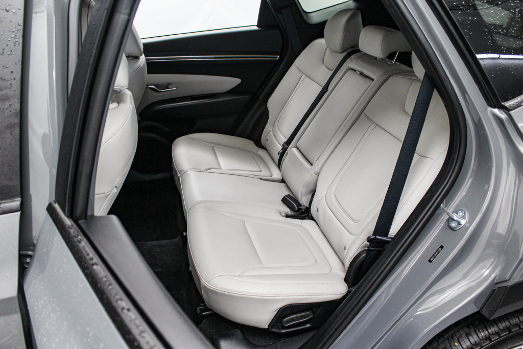 Used 2024 Hyundai Tucson SEL w/ Convenience Package AWD/4WD image 15