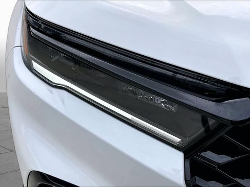 Used 2025 Honda Pilot Black Edition image 28
