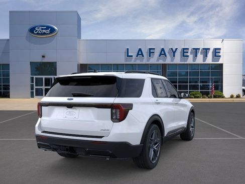 New 2026 Ford Explorer ST-Line w/ ST-Line Street Pack image 8