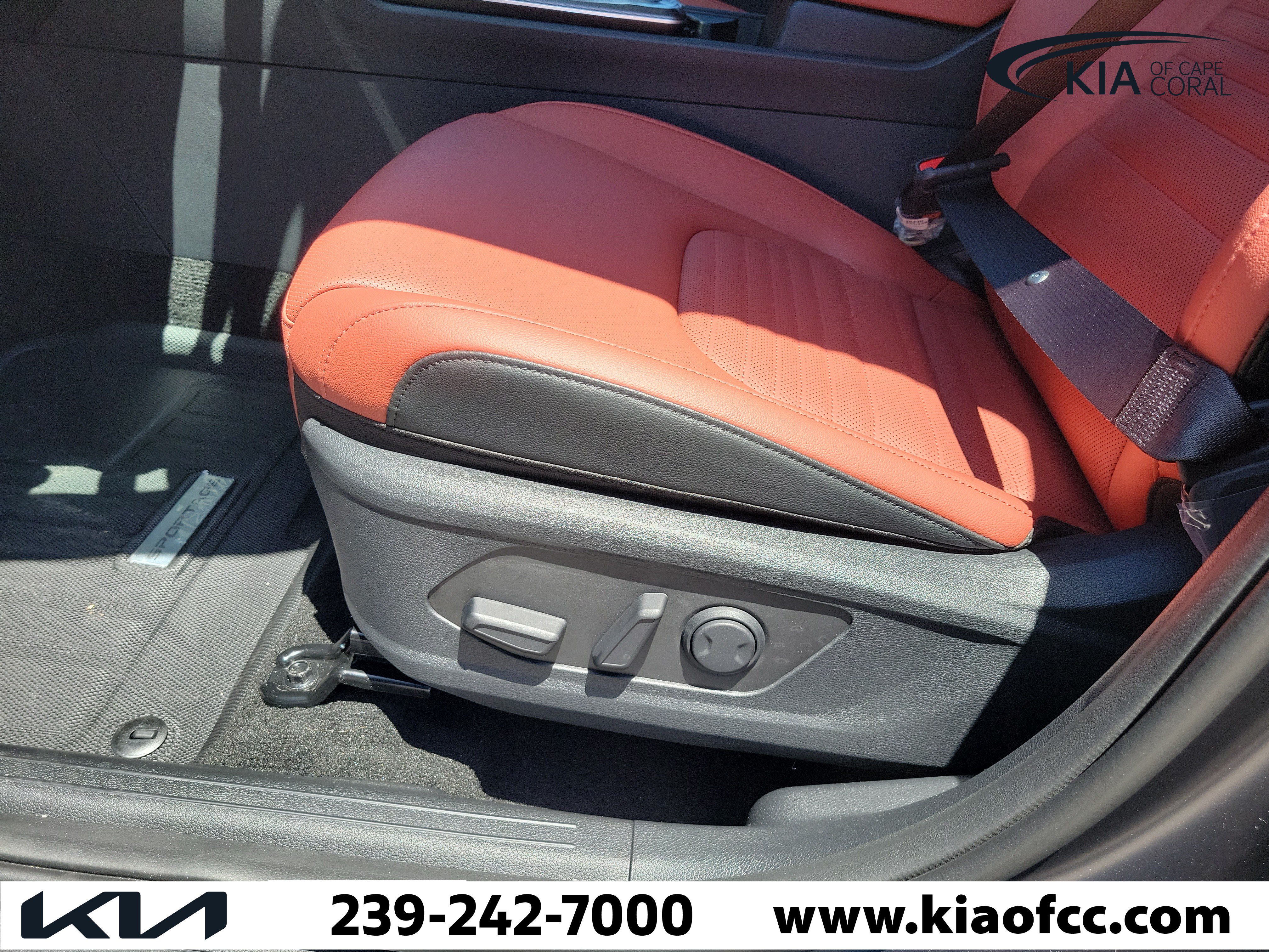 New 2026 Kia Sportage SX FWD image 21