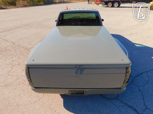 Used 1989 Chevrolet Silverado 3500 2WD Regular Cab image 23