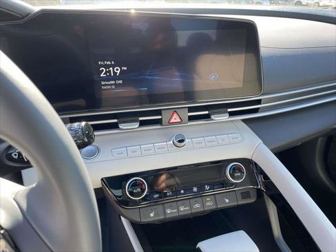New 2026 Hyundai Elantra Limited FWD image 10