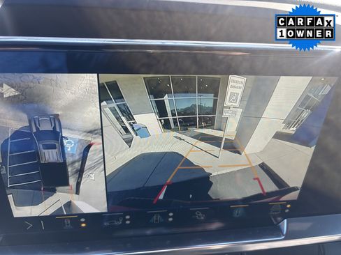 Used 2024 Chevrolet Silverado 3500 High Country w/ High Country Premium Package image 23