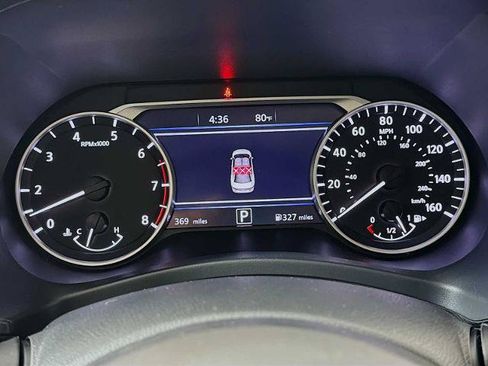 Certified 2025 Nissan Sentra SV w/ Trunk Package FWD image 10