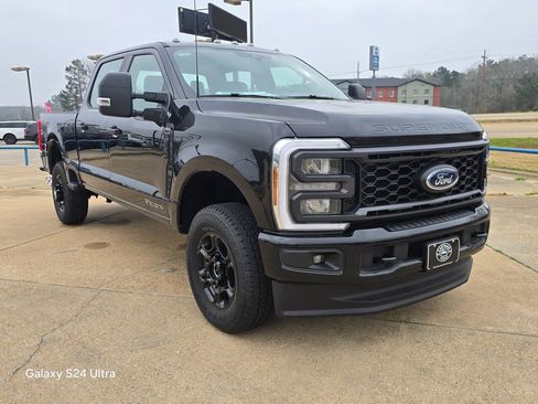 New 2026 Ford F250 XL w/ STX Appearance Package AWD/4WD image 7