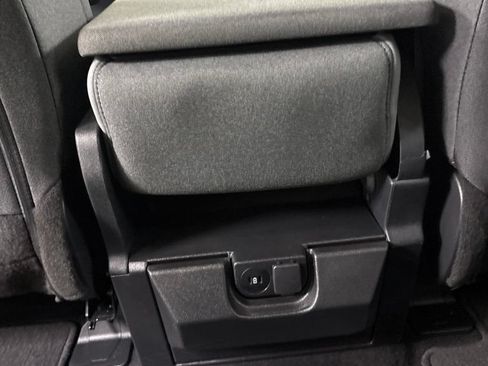 Used 2025 Ford F150 XLT w/ Equipment Group 301A Standard AWD/4WD image 18