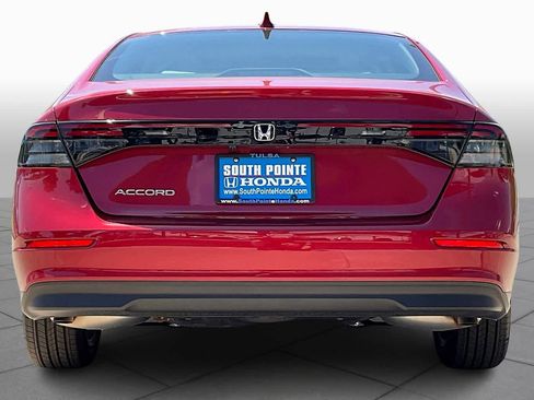 Used 2024 Honda Accord EX image 4