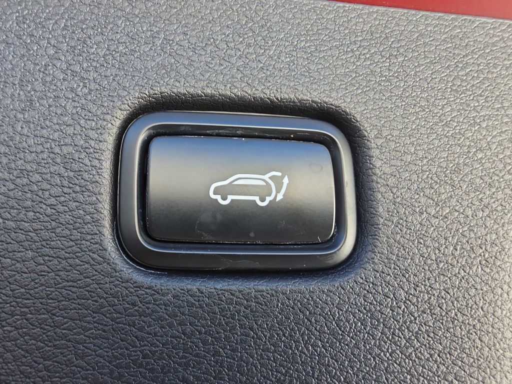 Used 2023 Kia Sportage X-Line w/ X-Line Premium Package AWD/4WD image 9