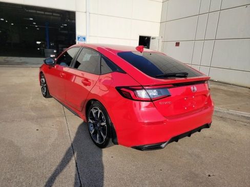 Used 2025 Honda Civic Sport Touring image 7